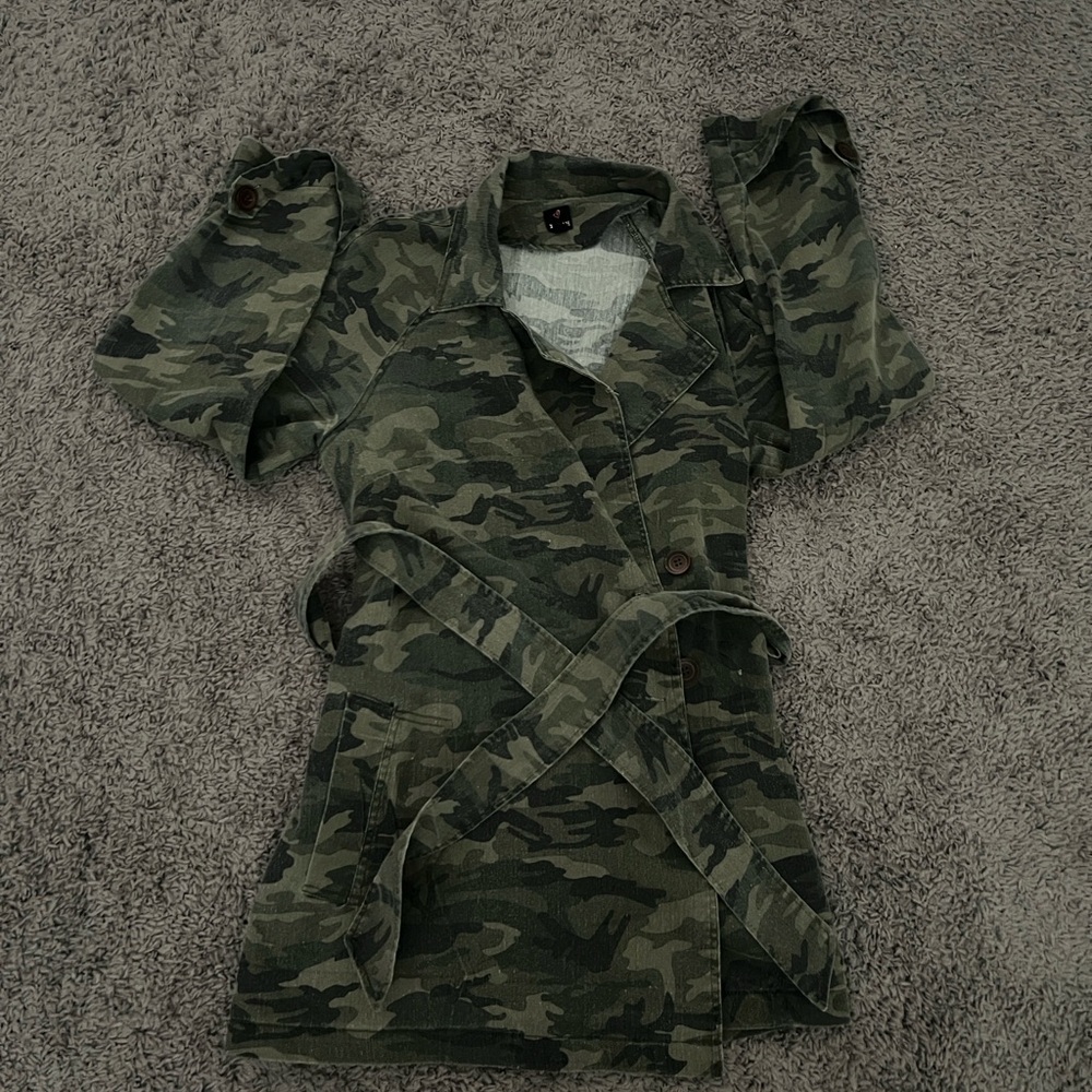 I.JOAH Green Camo light weight Jacket